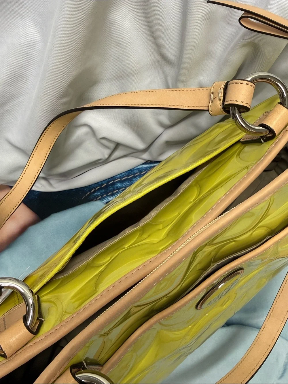 (new+tag) Coach Patent Leather Tote / Shoulder / Crossbody Monogram Siganture